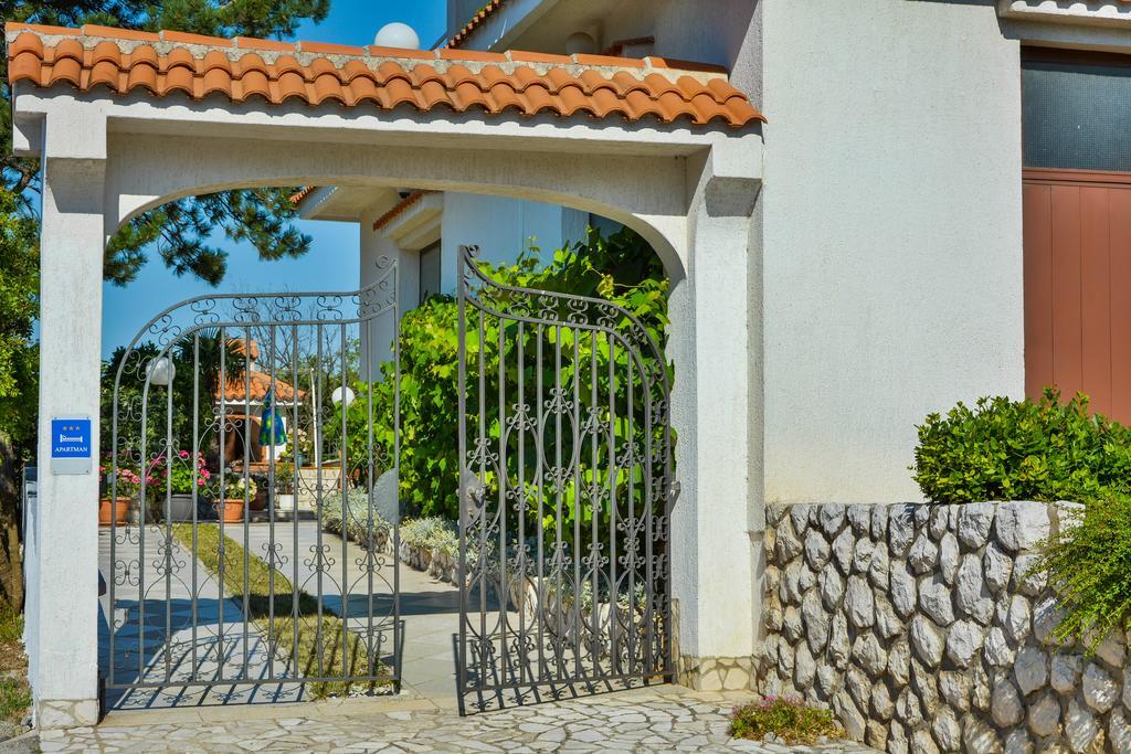 Bella Vista Apartments Цриквеница Экстерьер фото