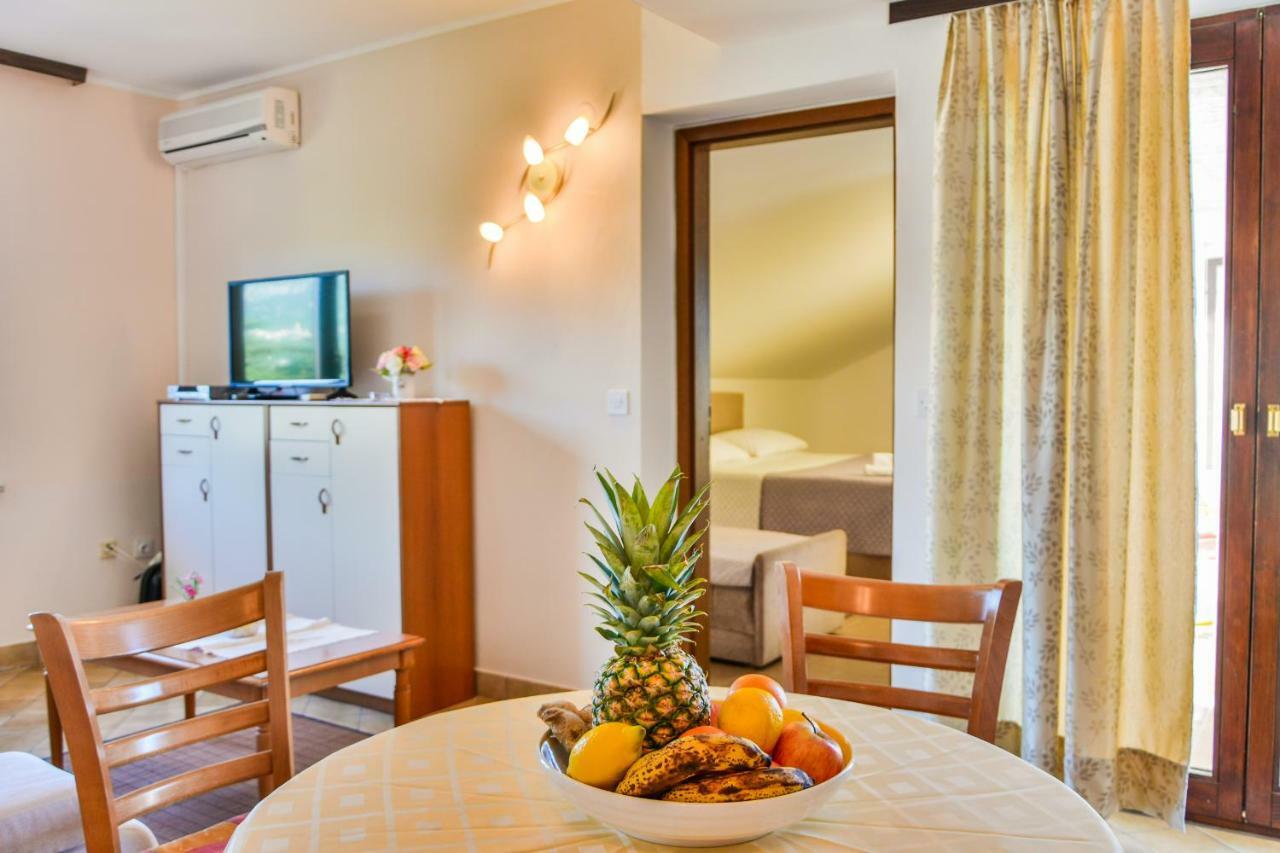 Bella Vista Apartments Цриквеница Экстерьер фото