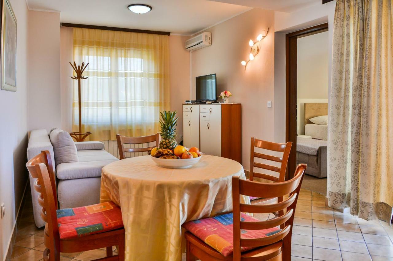 Bella Vista Apartments Цриквеница Экстерьер фото